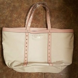 NWT VICTORIA SECRET LG TOTE CREAM AND BLUSH